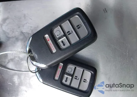 2019 Honda Accord Hybrid z USA, uszkodzony, nr VIN 1HGCV3F14KA020301